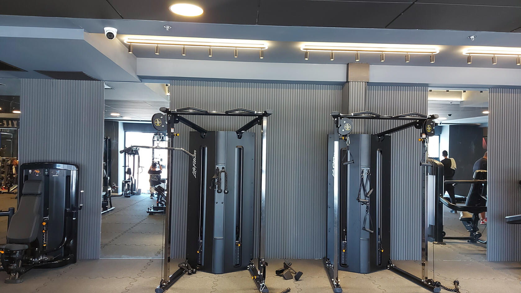 אבן-צור ציפויים מתמחה בפתרונות חיפוי